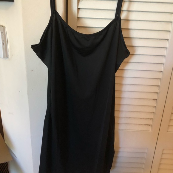 Black Polyester Silky Sexy Nighty- sooo soft! - Picture 3 of 7